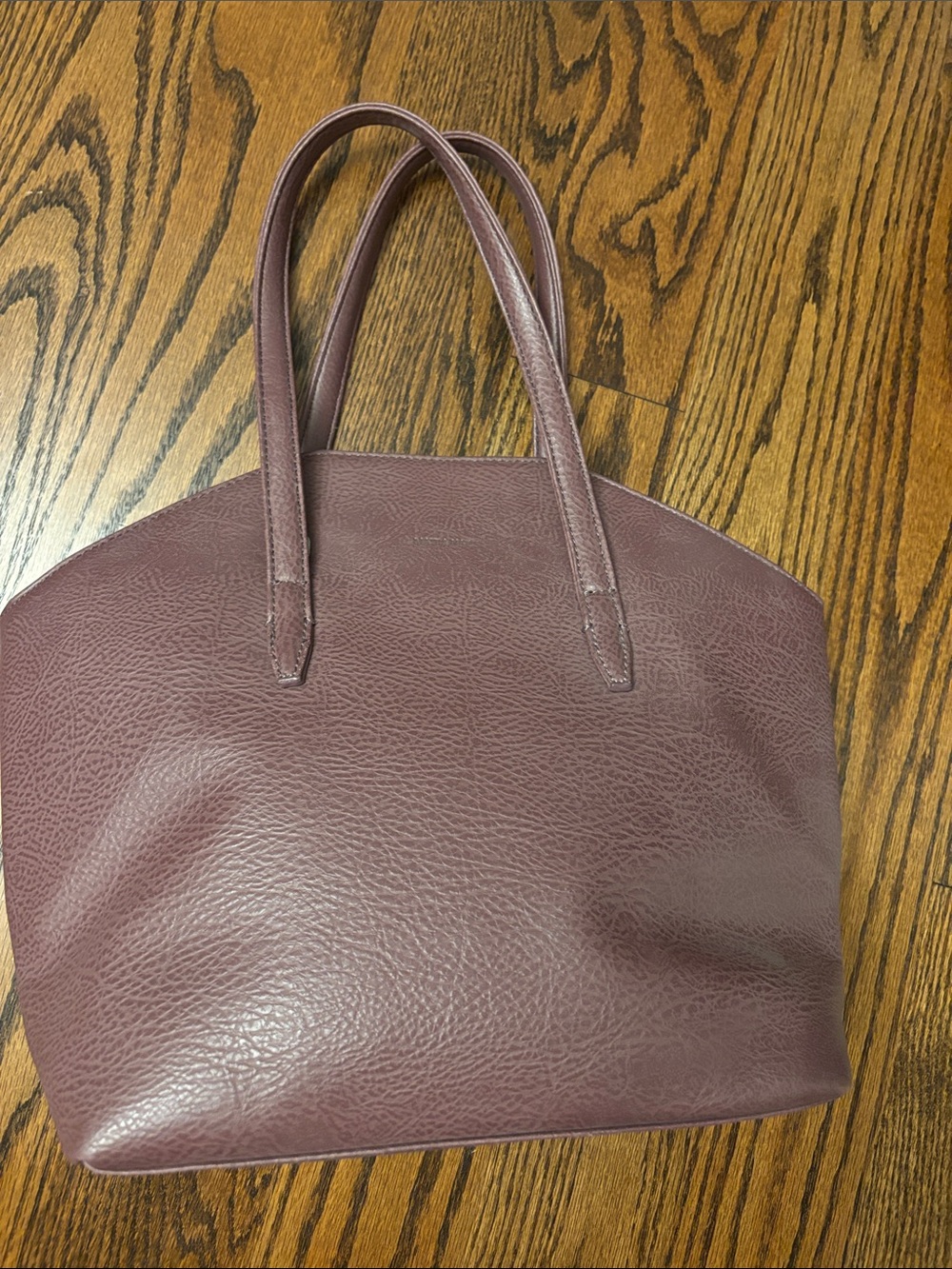 MATT & NAT VEGAN LEATHER Women's Tote Bag in Deep Plum